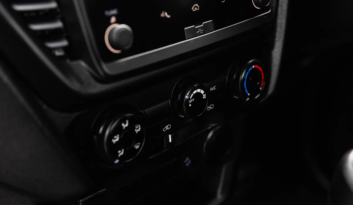 single-cab-carousel-4